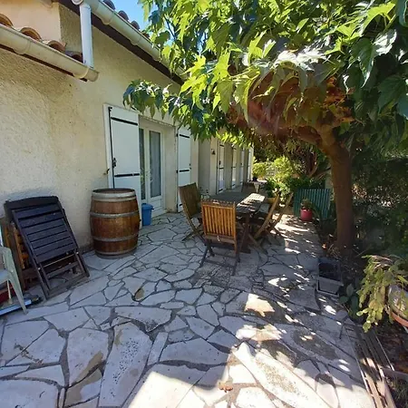 Olivos Villa
