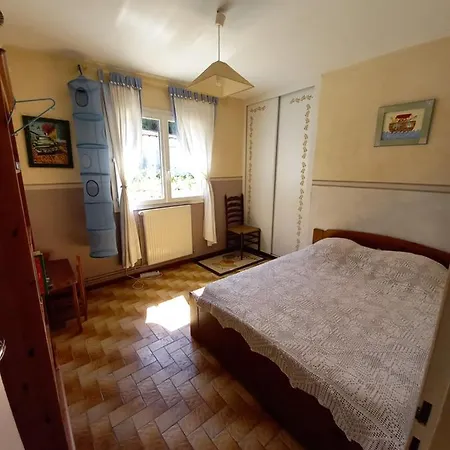 Olivos * Bize-Minervois