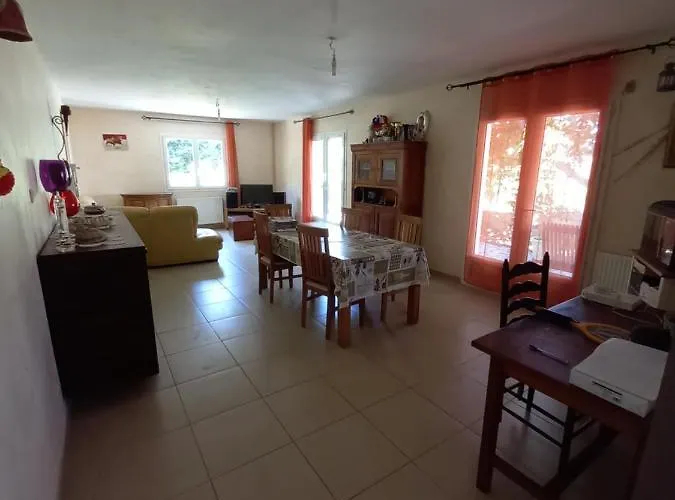 Olivos * Bize-Minervois